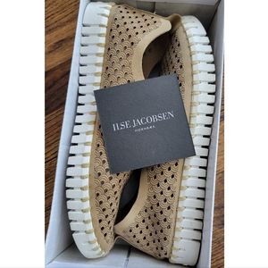 Ilse Jacobson 40 EU slip-on women's shoe in Latte